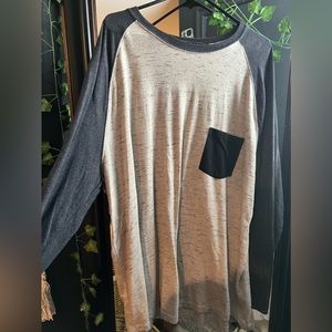 Foundry men’s long sleeve tee